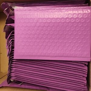 BT1- 31 Purple Bubble Poly Mailers